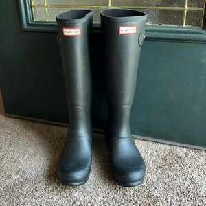 Hunter Rain Boots brand new